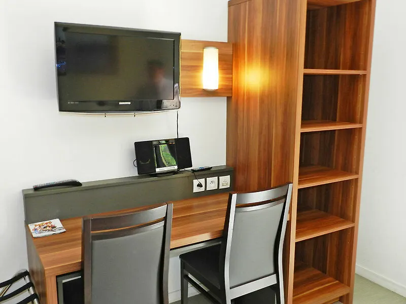 Suite Home Aix En Provence Sud Tgv Bouc-Bel-Air Aparthotel